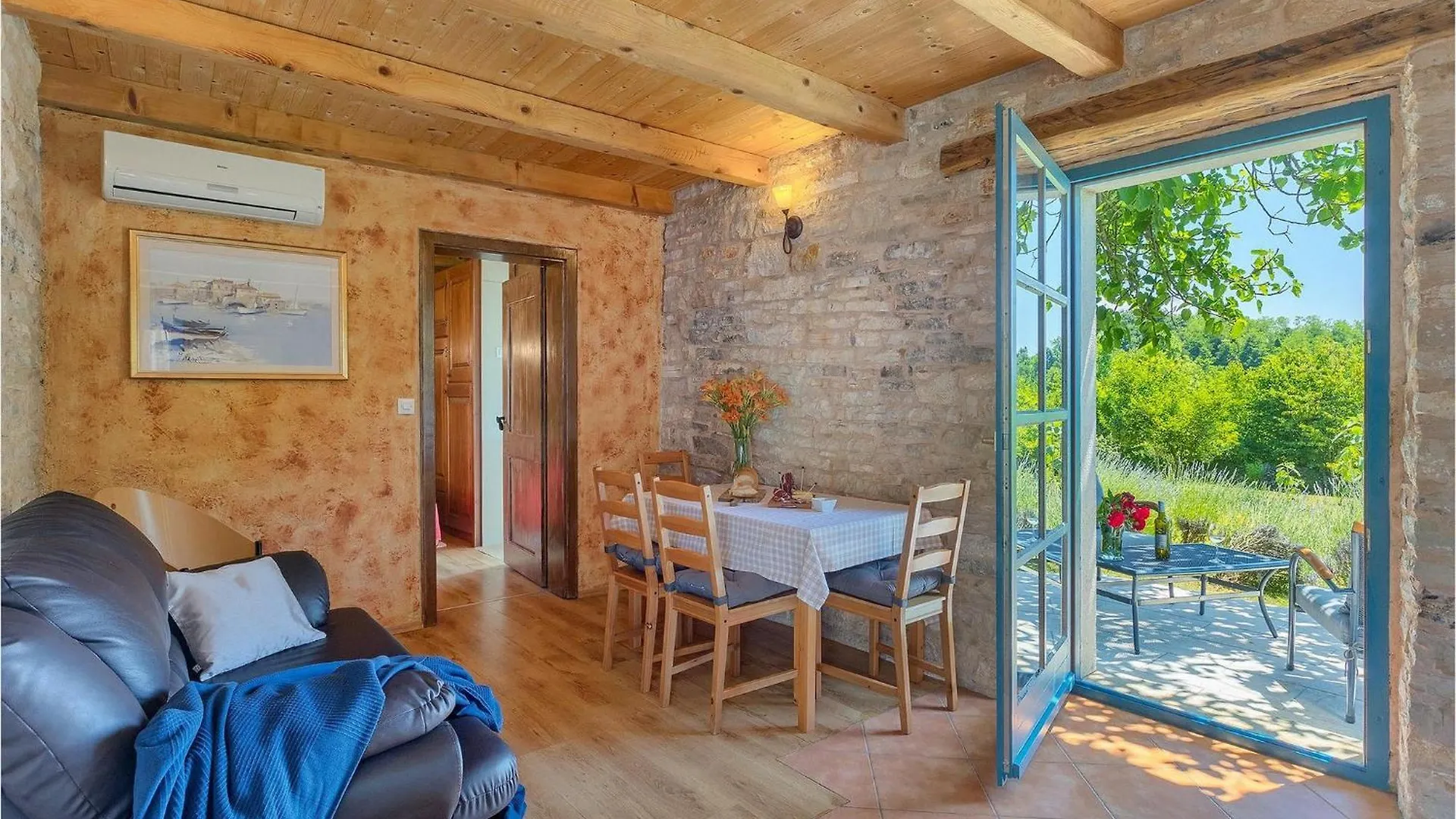 Villa Mate Lovrinici Croatia
