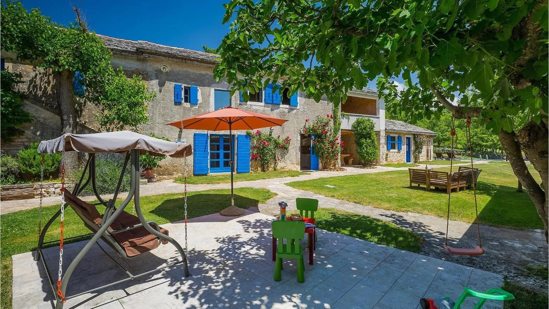 Villa Mate Lovrinici Holiday home