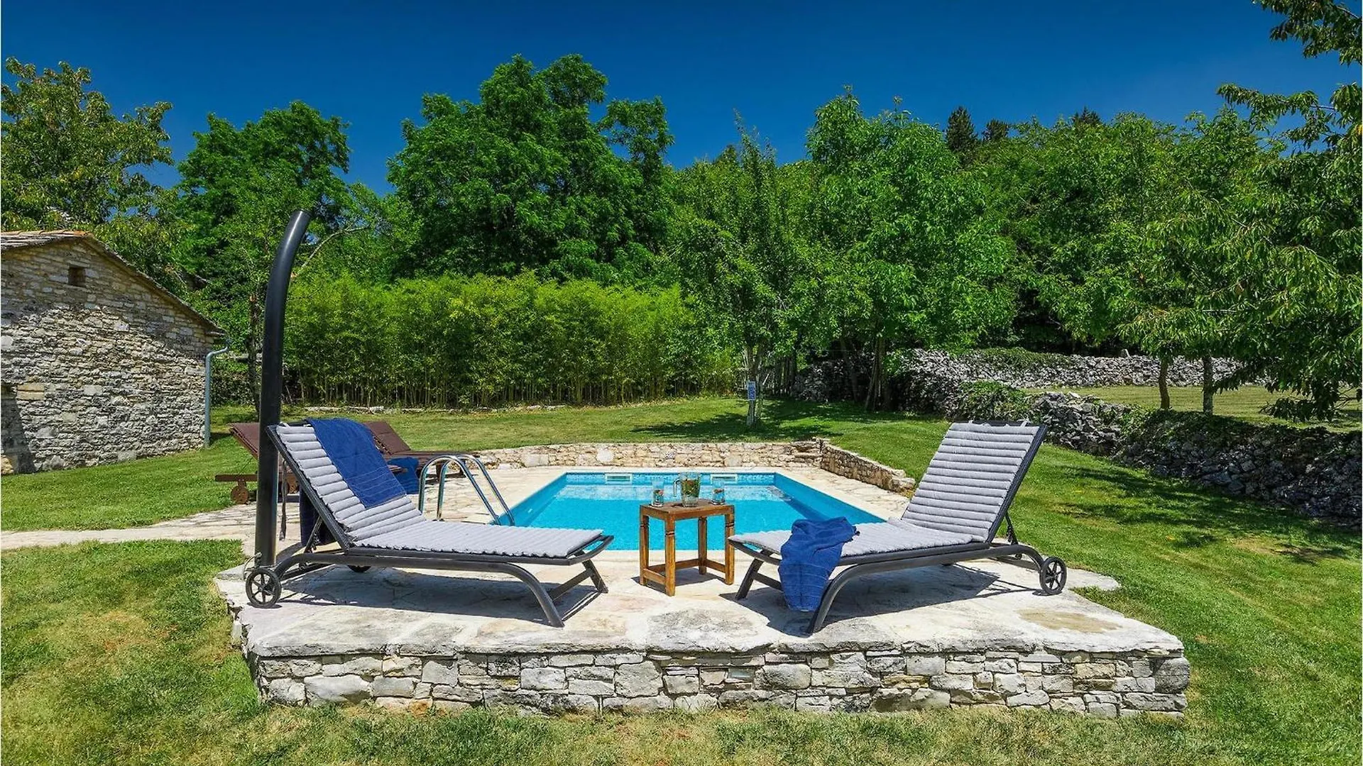 Villa Mate Lovrinici Holiday home