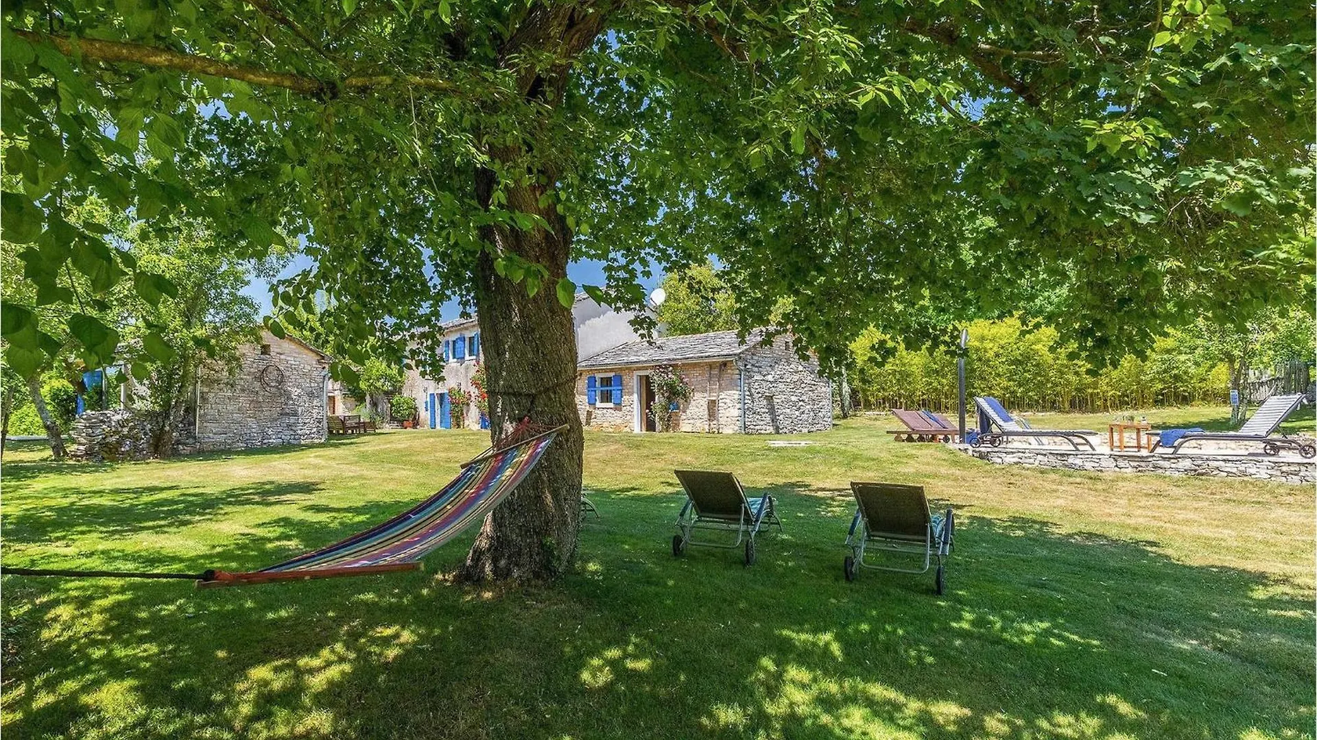 Villa Mate Lovrinici
